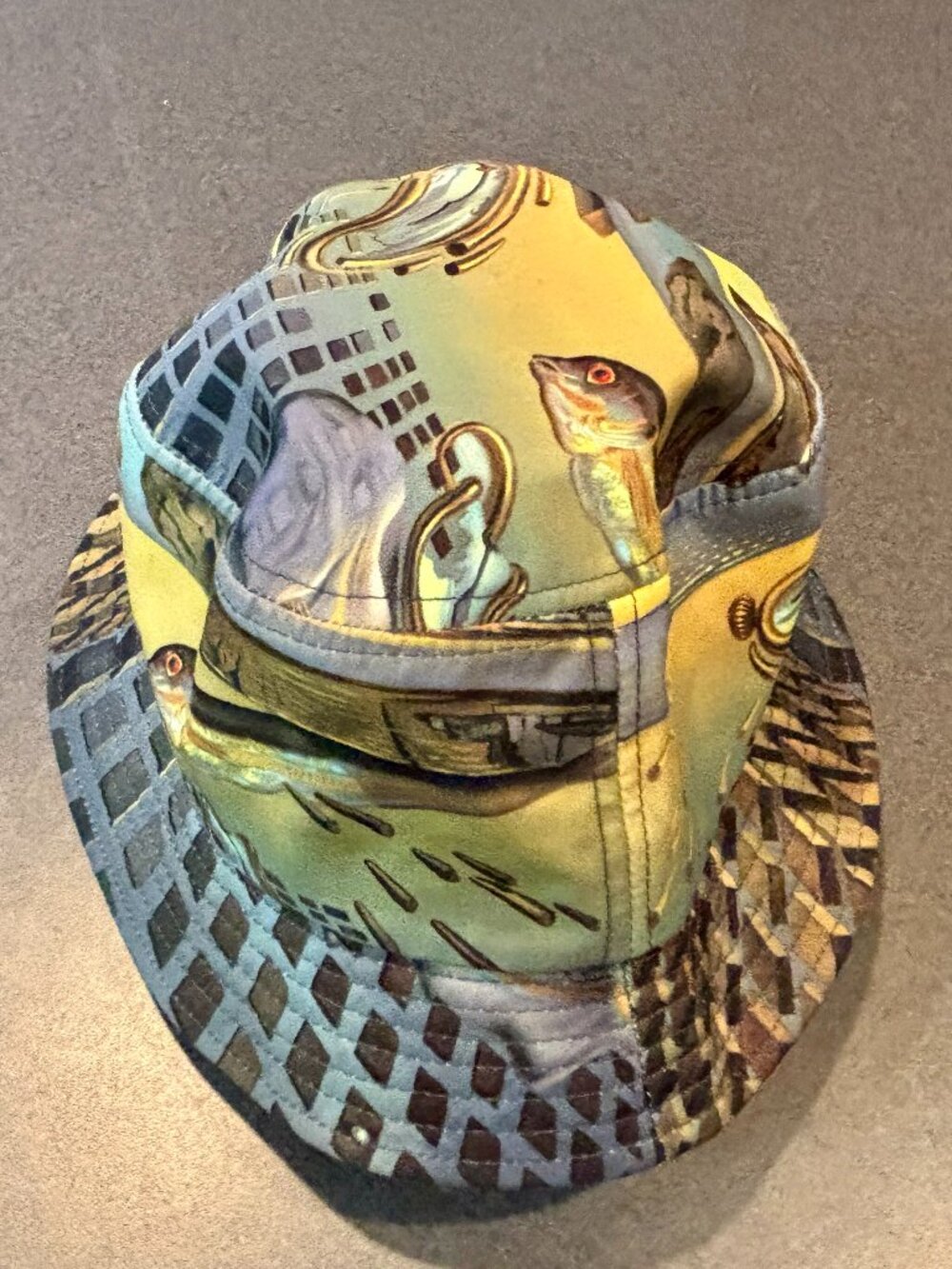 ~~Salvador Dali "PERSISTANCE OF MEMORY" Bucket Hat S/M